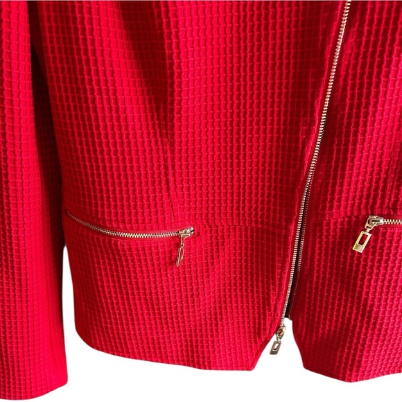 Chico's red textured moto jacket gold zippers black white lining Sz 1 (8-10) - Picture 3 of 7